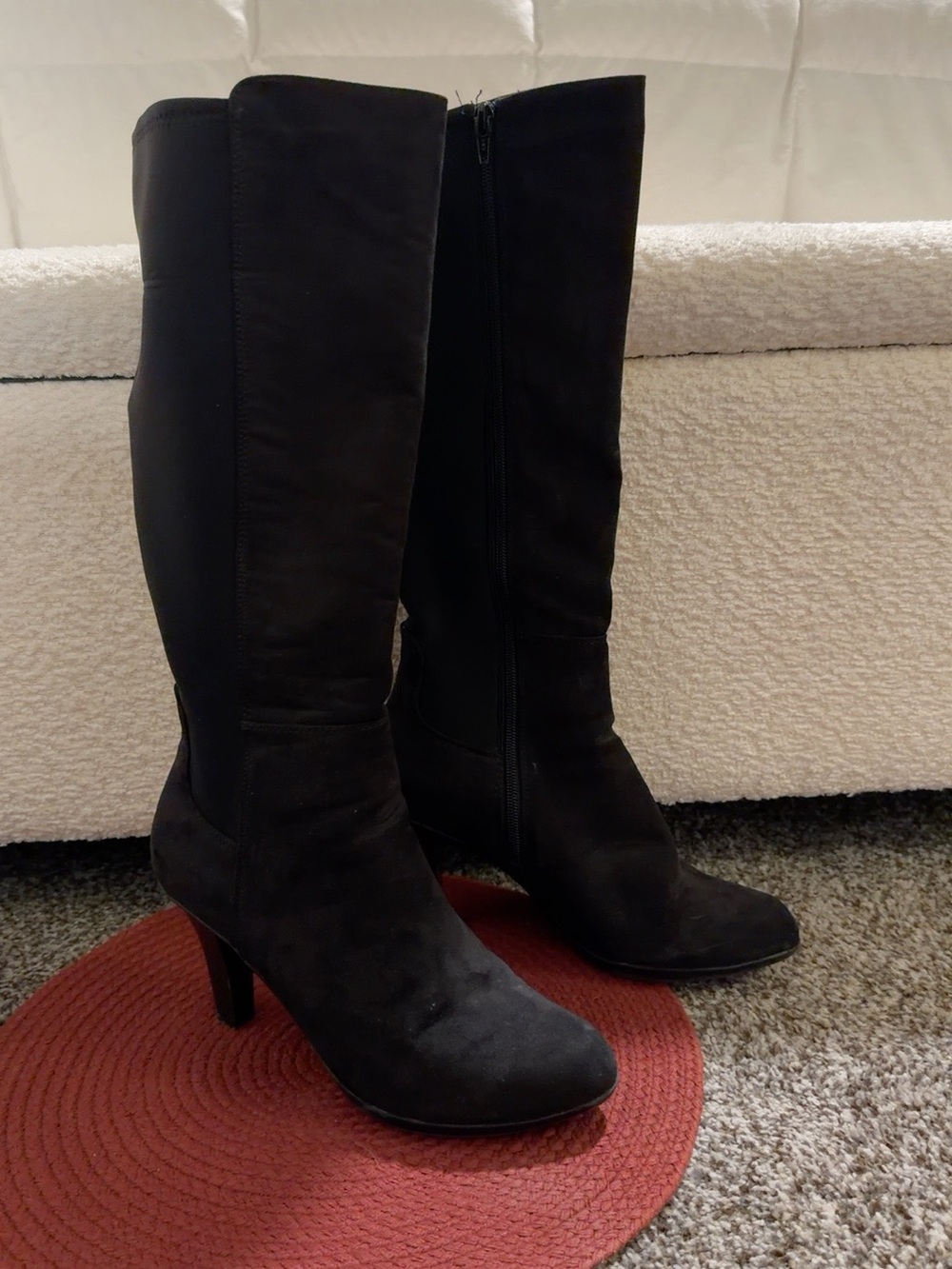 Kelly & Katie Black Knee-High Suede Heeled Boots